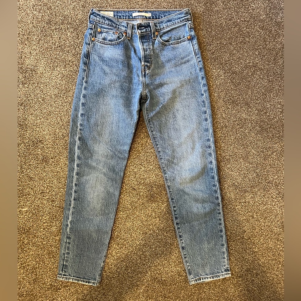 High Waisted Levi’s Wedgie Jean